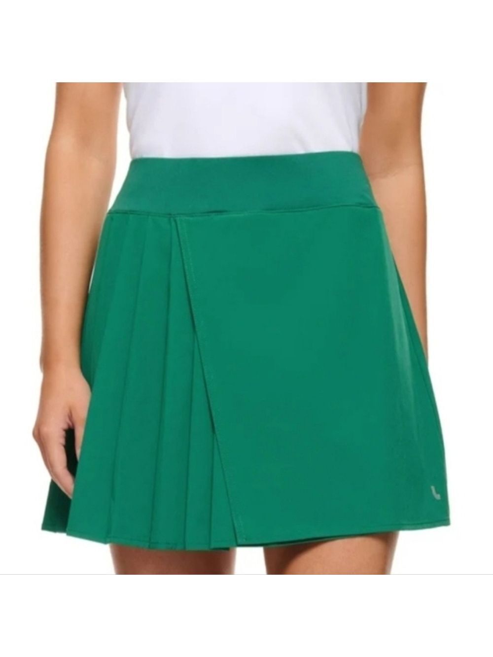 M • Lole • Asymmetrical Pleated Skort - Vibrant Green